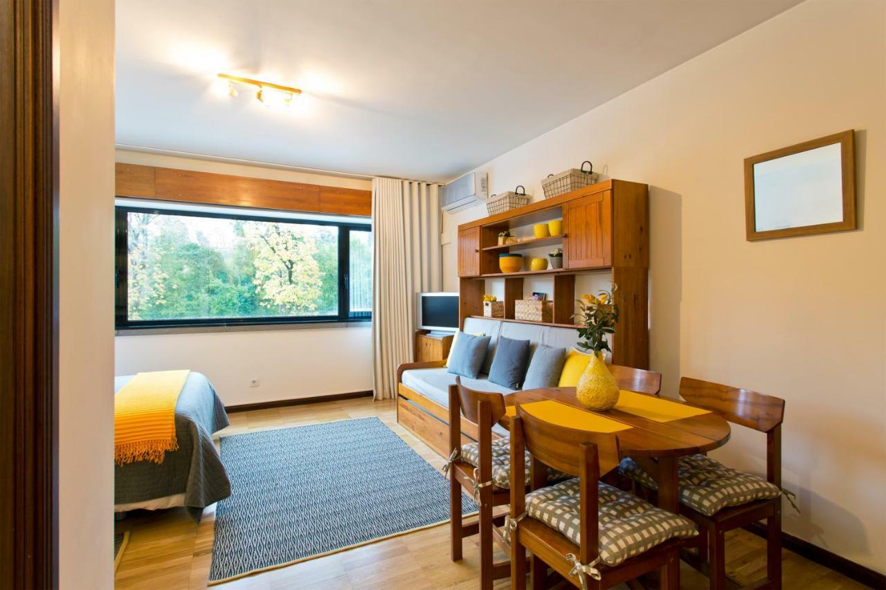 Js Apartment Coimbra Bagian luar foto