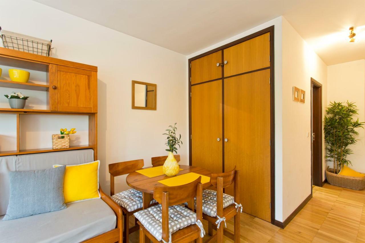 Js Apartment Coimbra Bagian luar foto
