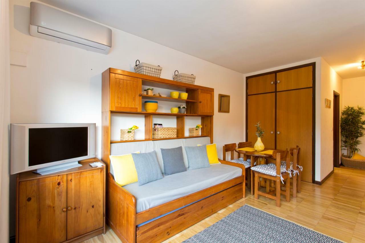 Js Apartment Coimbra Bagian luar foto